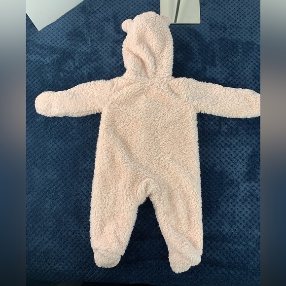 3/$30 Carter’s Baby Girl Pink Fuzzy Snowsuit Hooded Sherpa Jumpsuit Bear Ears 3M - Picture 3 of 9